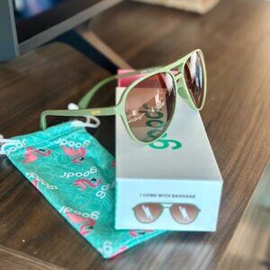 goodr Mach G Sunglasses – “I Come With Baggage” – NIB – Limited Edition Retired